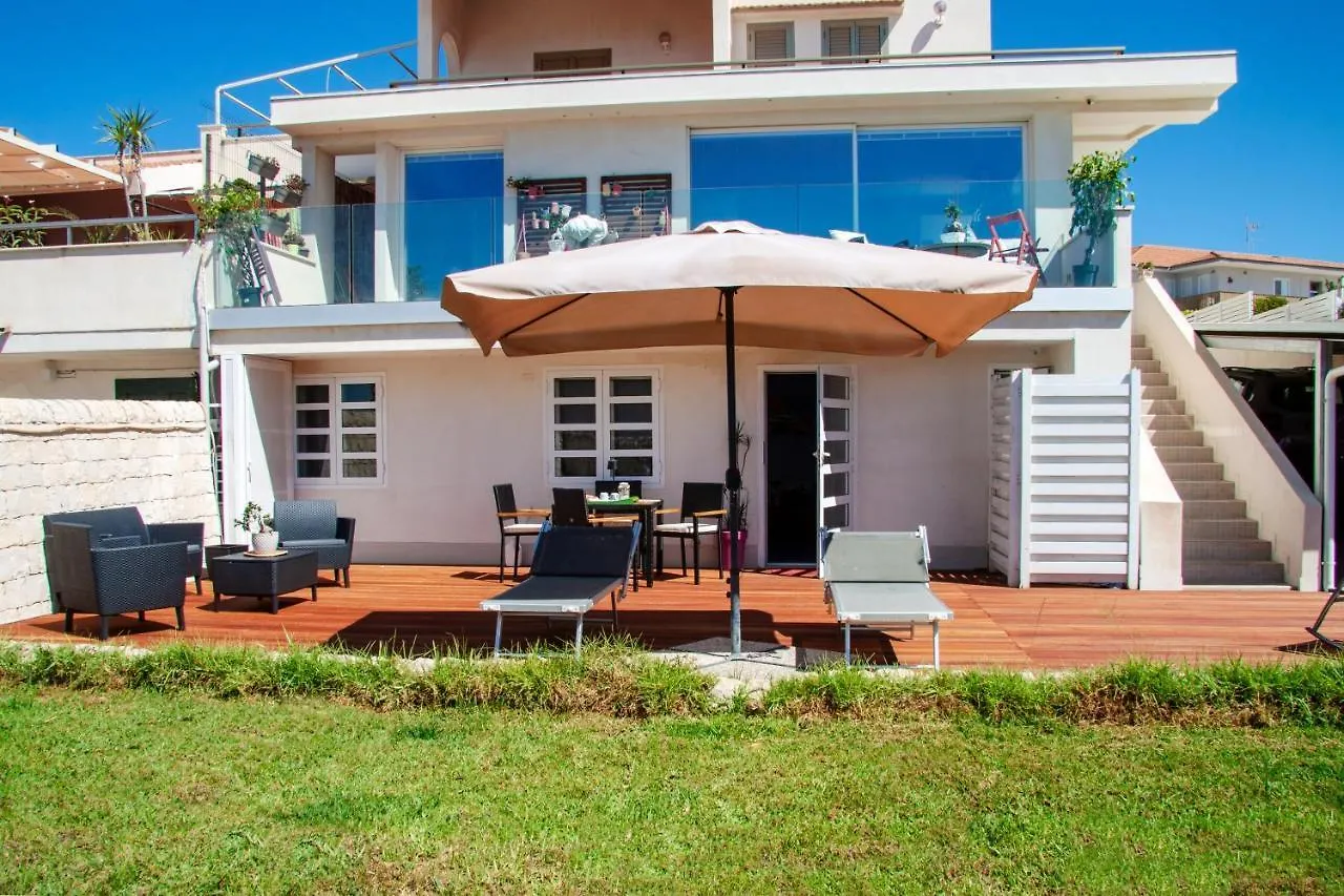 Casa Azul Villa Marina di Ragusa 0*,
